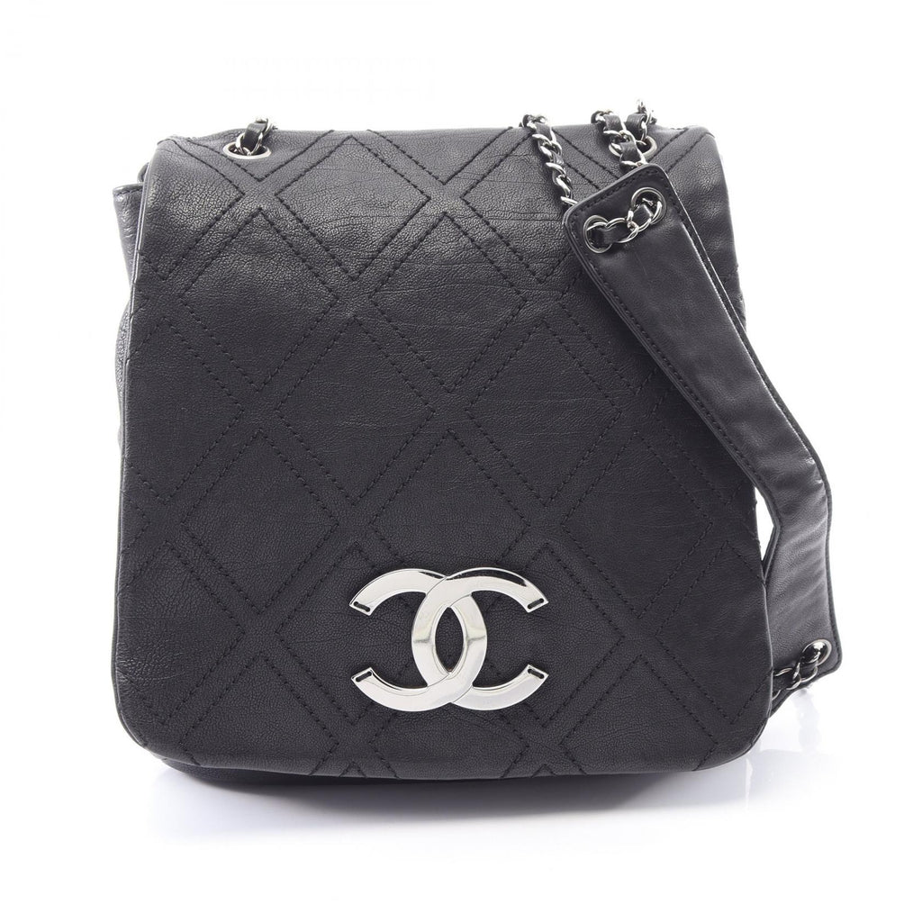 CHANEL Diamond Stitch · Leather