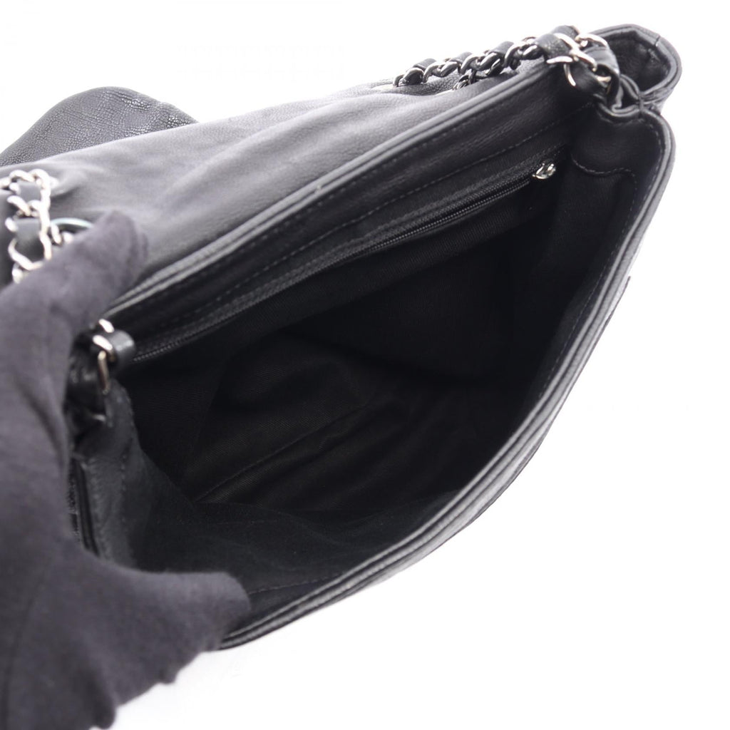 CHANEL Diamond Stitch · Leather