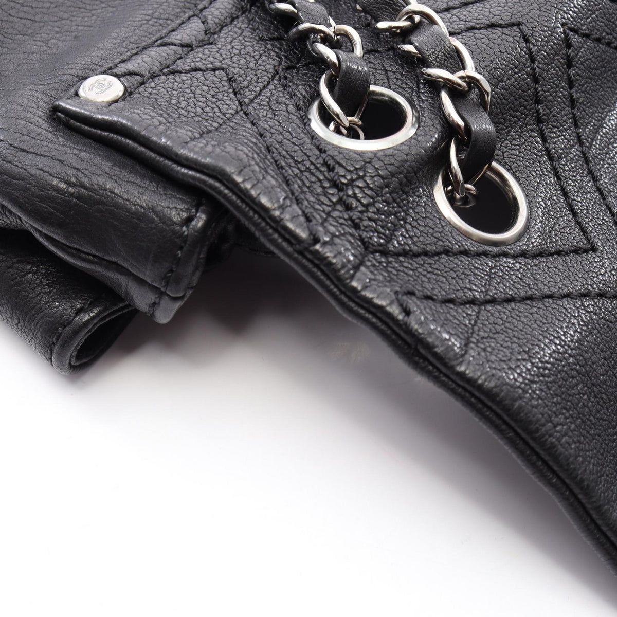 CHANEL Diamond Stitch · Leather
