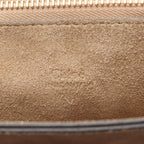 Chloé Faye · Suede