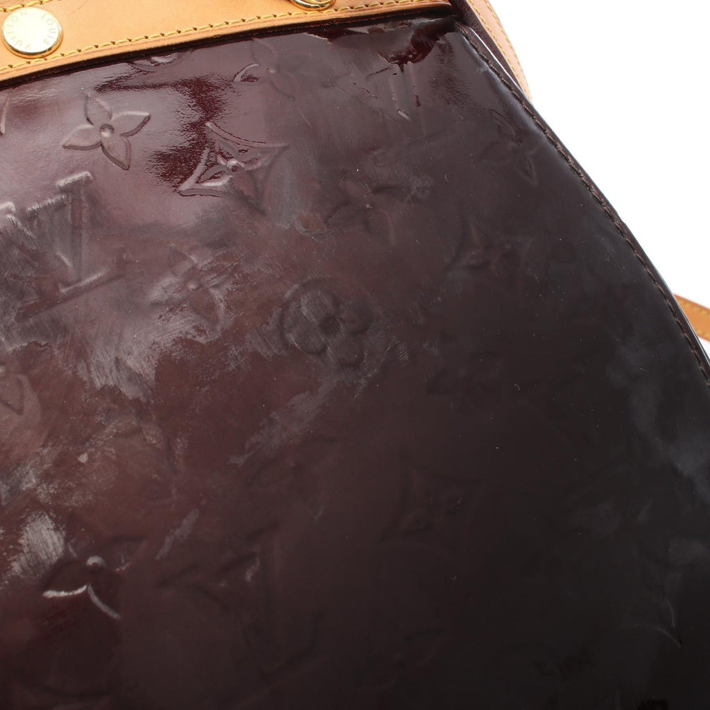 Louis Vuitton Blea MM · Monogram Vernis