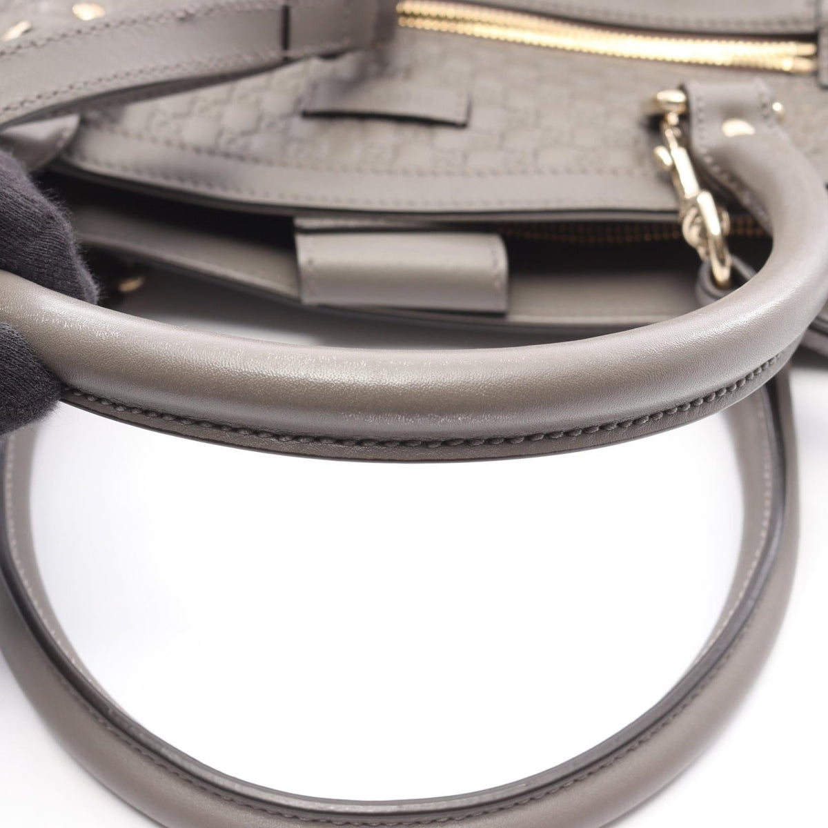 Gucci Micro Guccissima · Leather