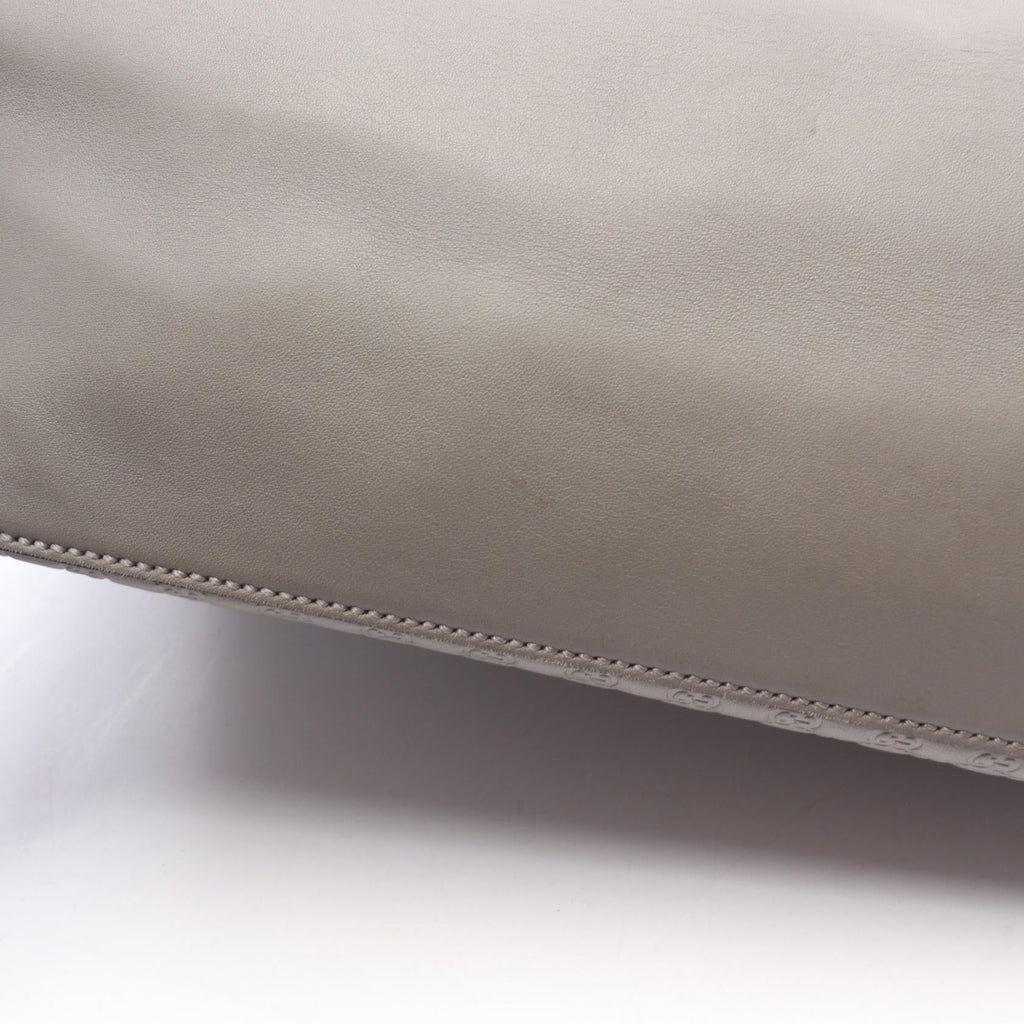 Gucci Micro Guccissima · Leather