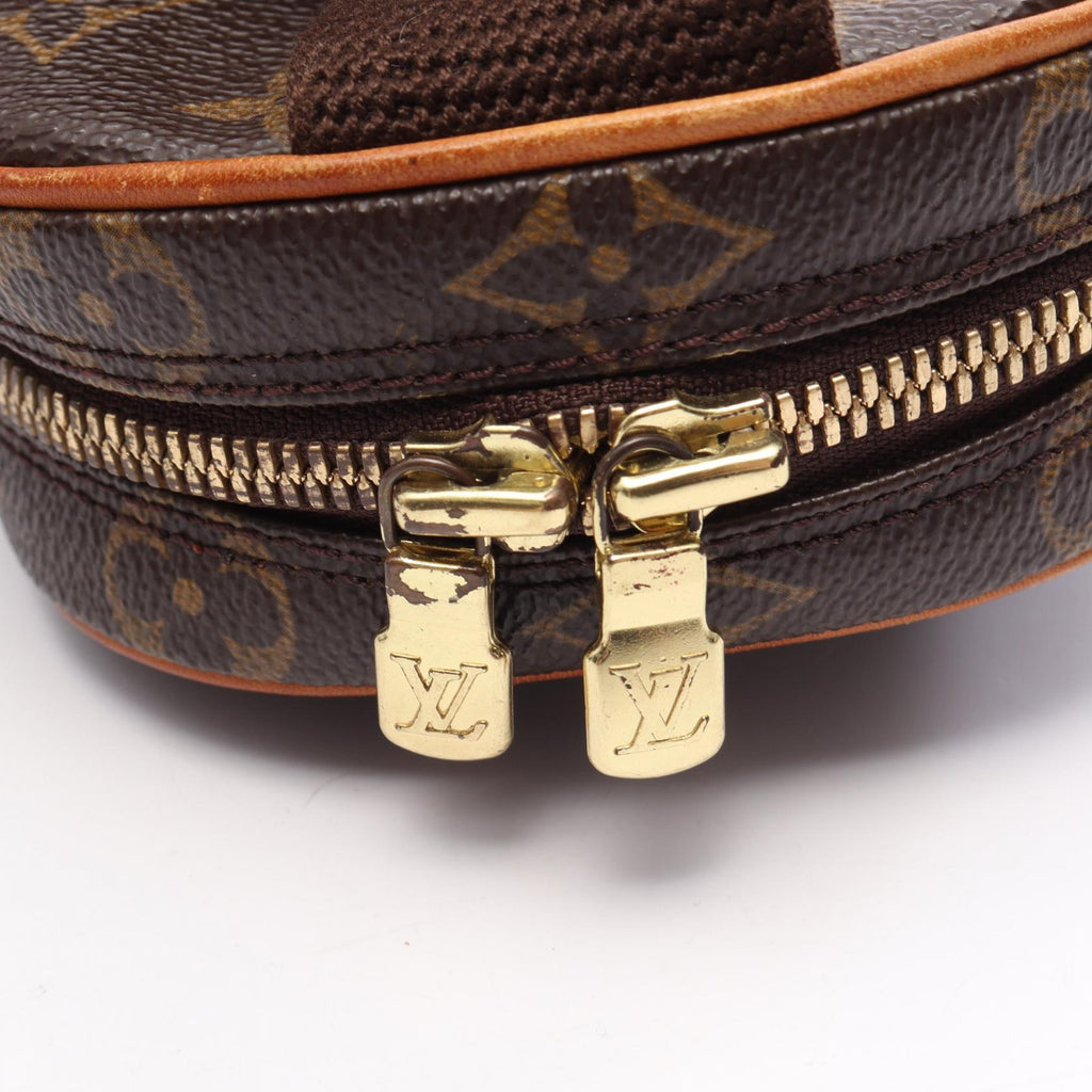 Louis Vuitton Pochette Gange · Monogram