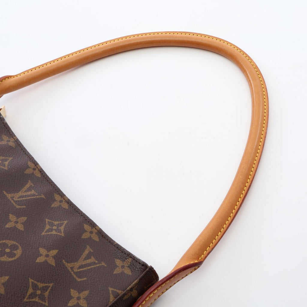 Louis Vuitton Looping MM · Monogram