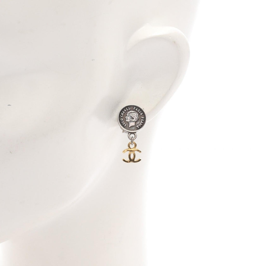 Chanel COCO Medallion Swing Earrings