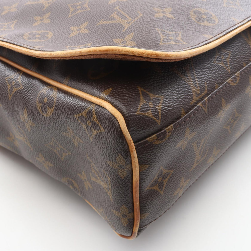 LOUIS VUITTON Abbesses · Monogram