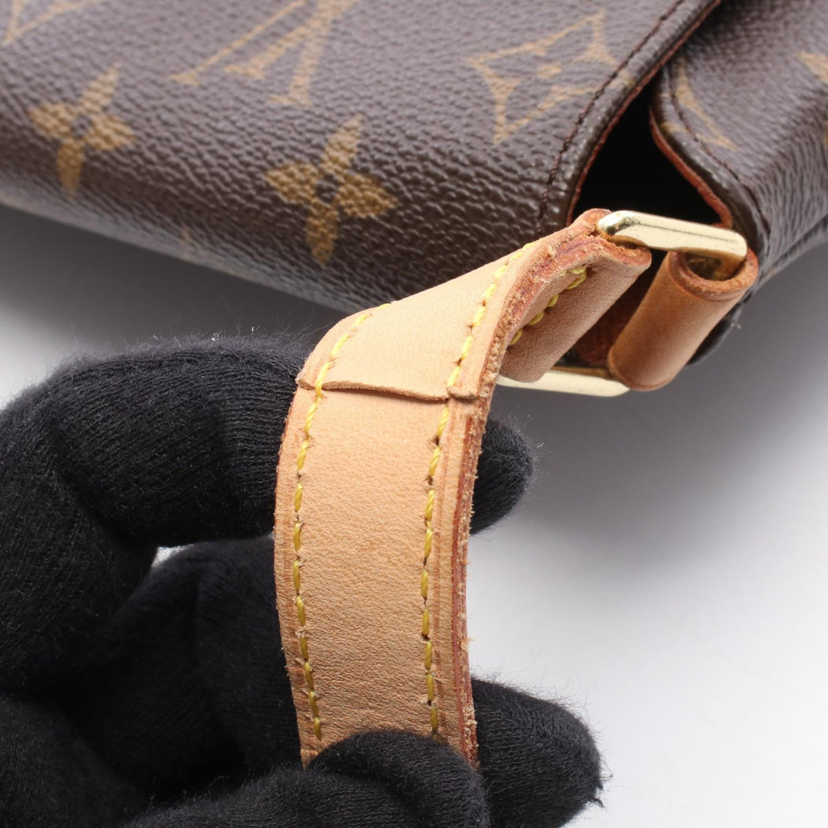Louis Vuitton Musette Salsa · Monogram