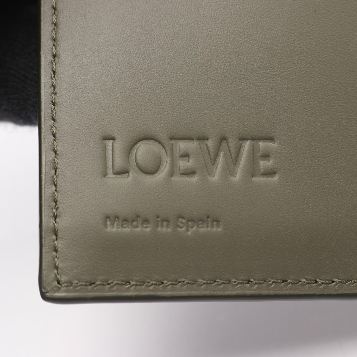 Loewe Trifold Wallet · Leather