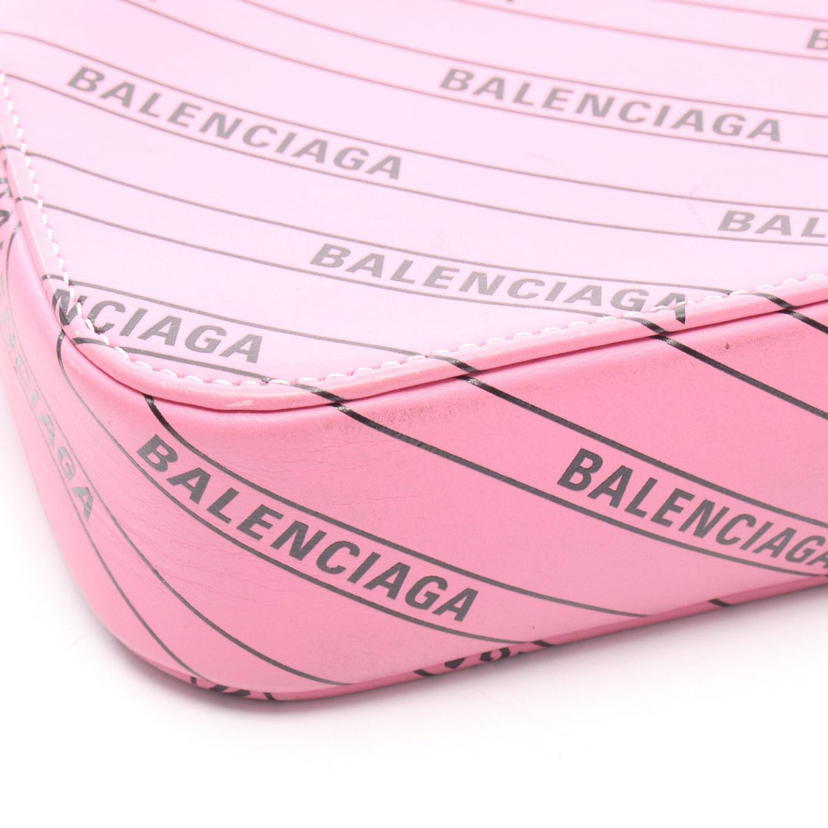 Balenciaga Everyday Camera XS · Leather