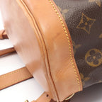 Louis Vuitton Montsouris MM · Monogram