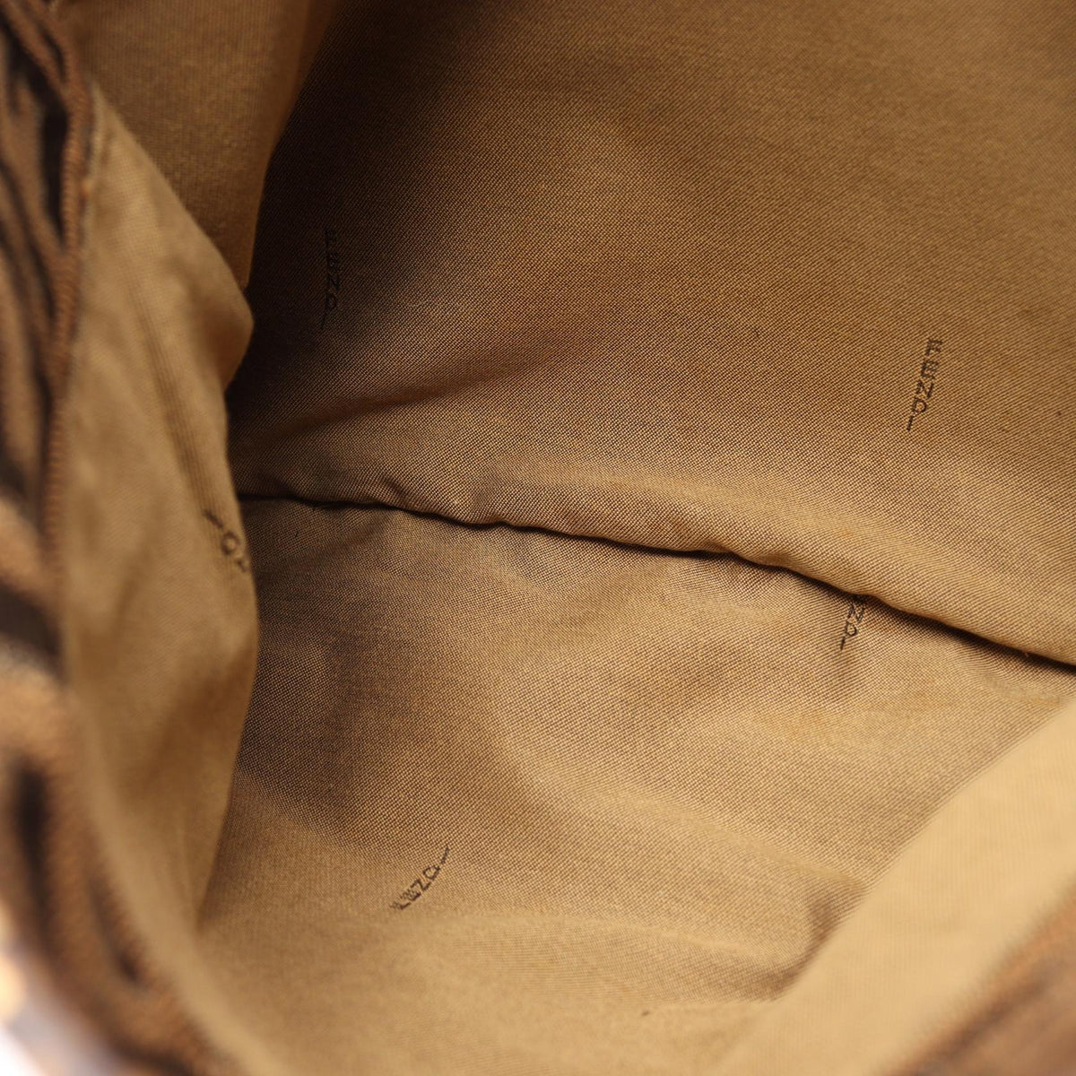 Fendi Zucca · Canvas Leather