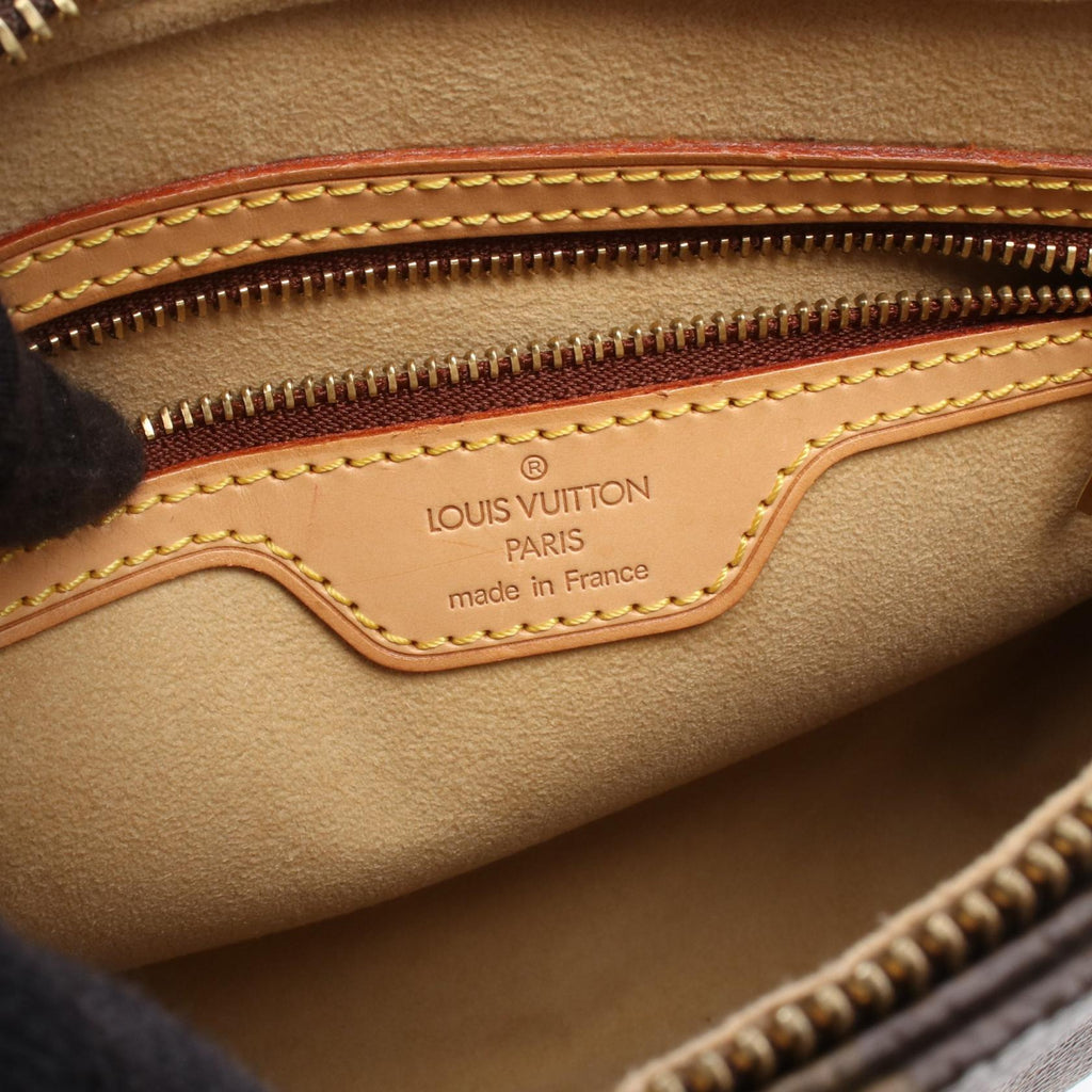 Louis Vuitton Looping MM · Monogram
