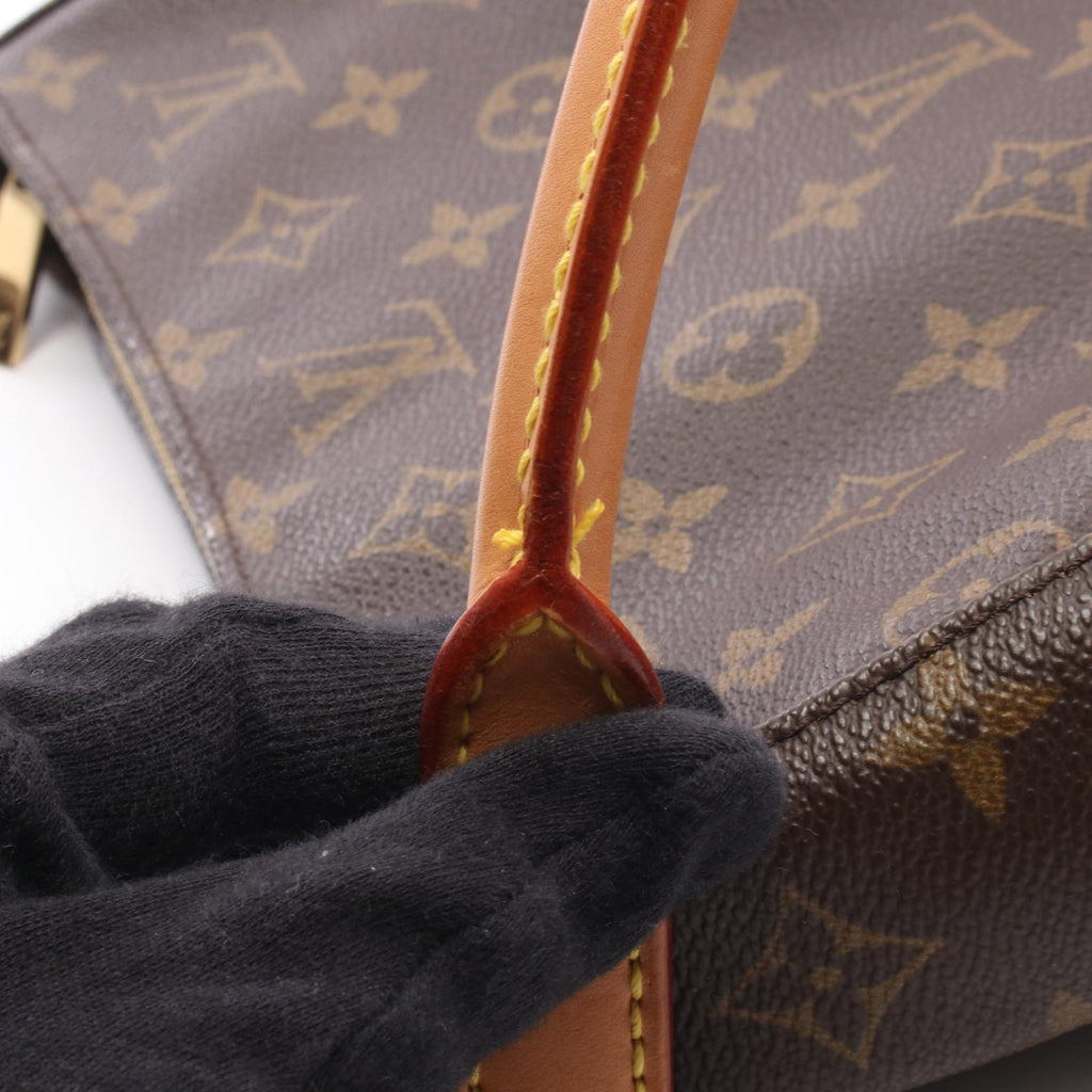 Louis Vuitton Looping MM · Monogram