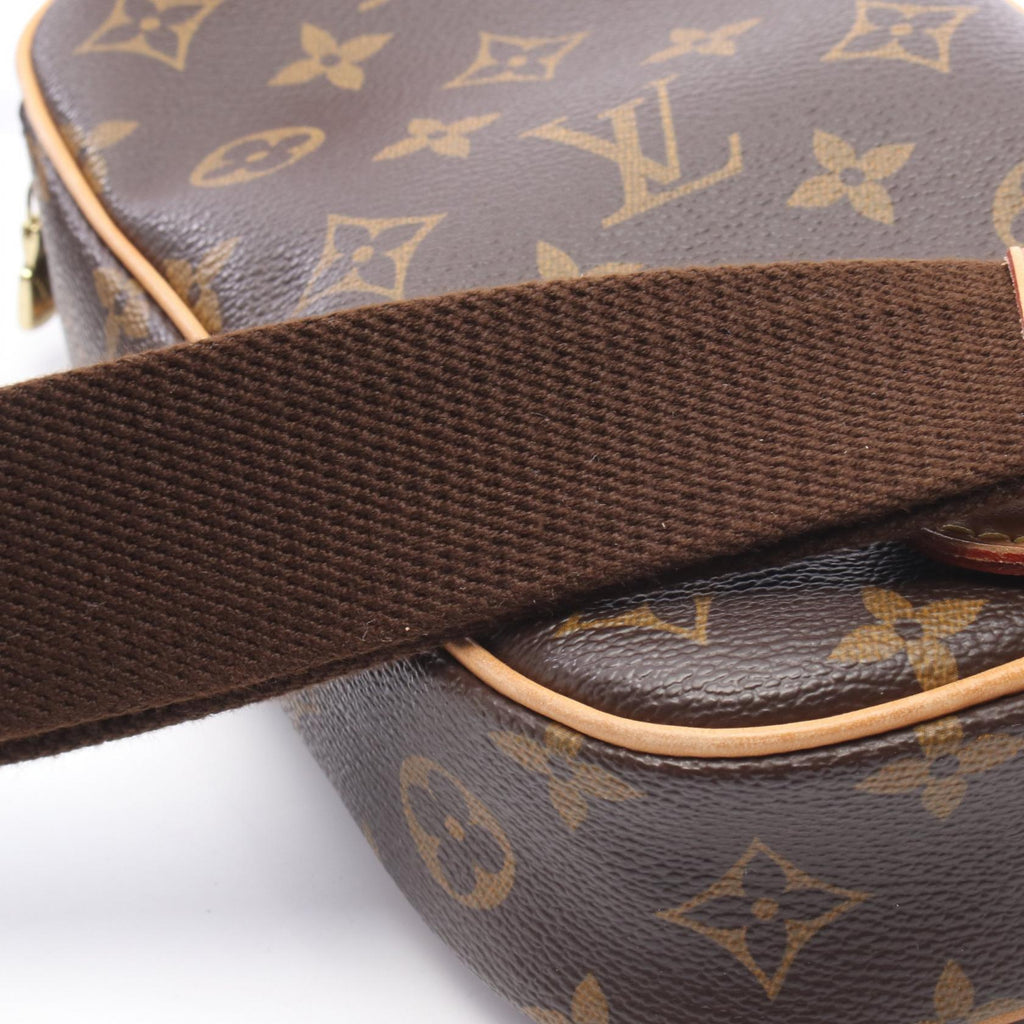Louis Vuitton Pochette Gange · Monogram