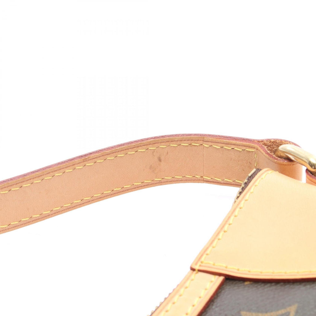Louis Vuitton Odeon MM · Monogram Canvas