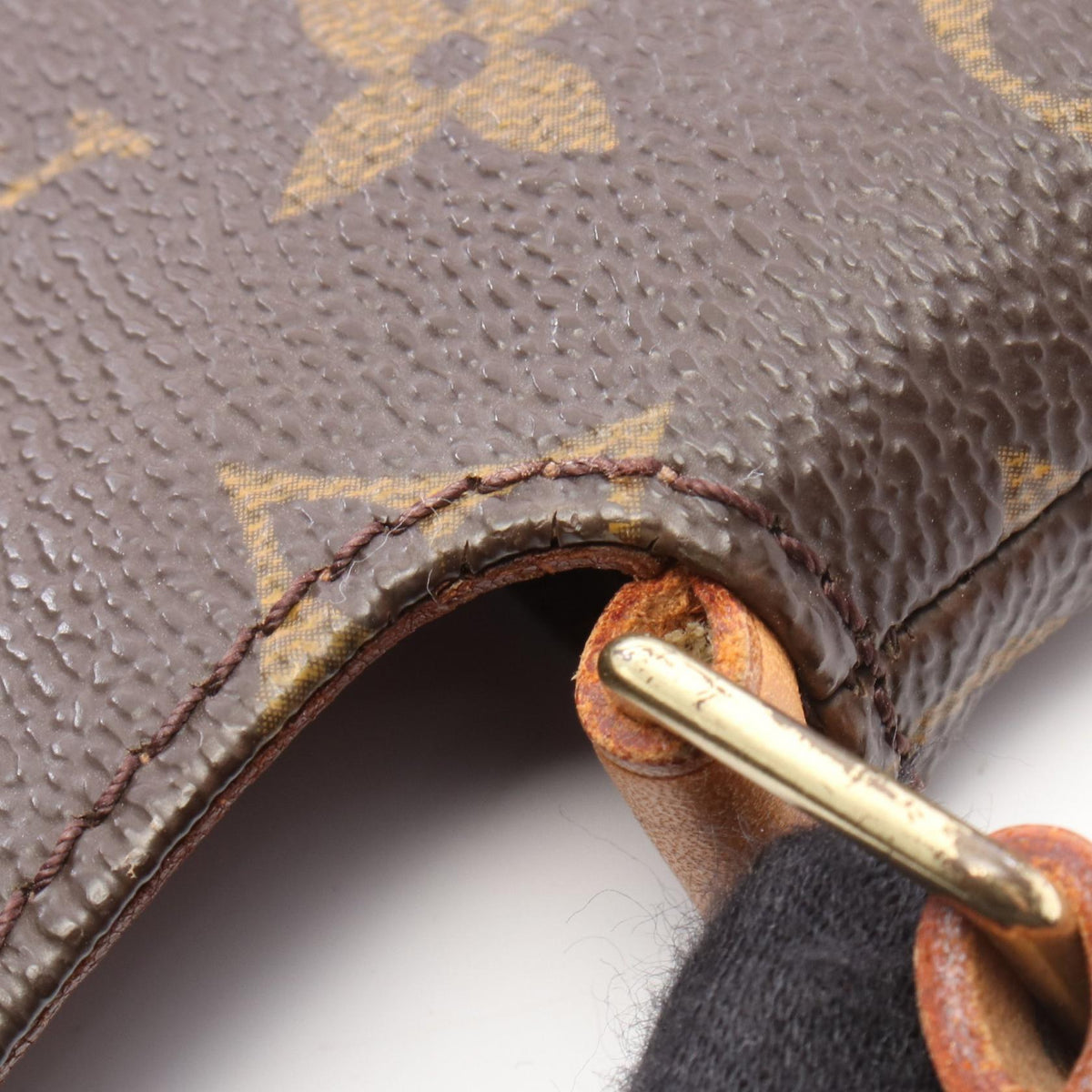 Louis Vuitton Musette Tango · Monogram