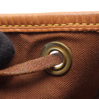 Louis Vuitton Montsouris MM · Monogram Canvas