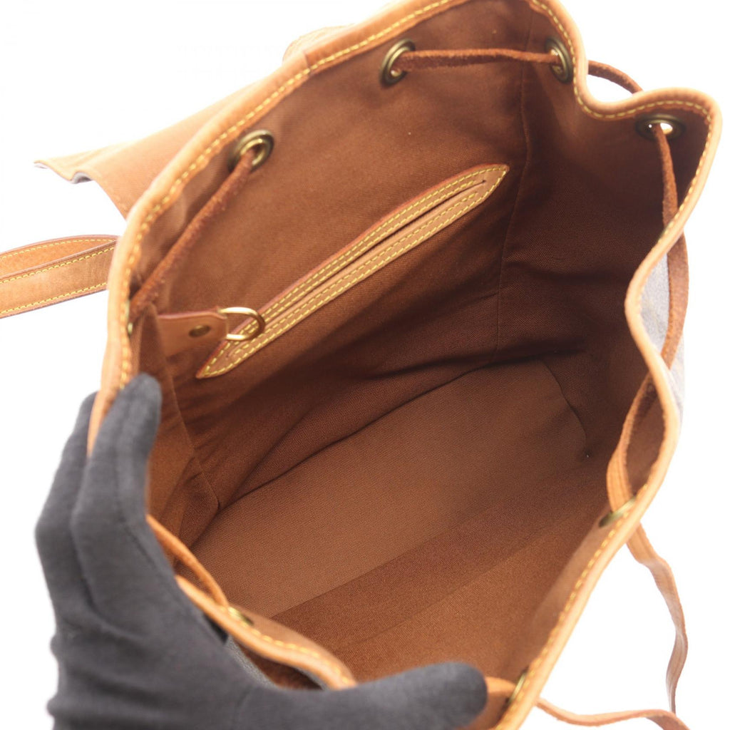 Louis Vuitton Montsouris MM · Monogram Canvas