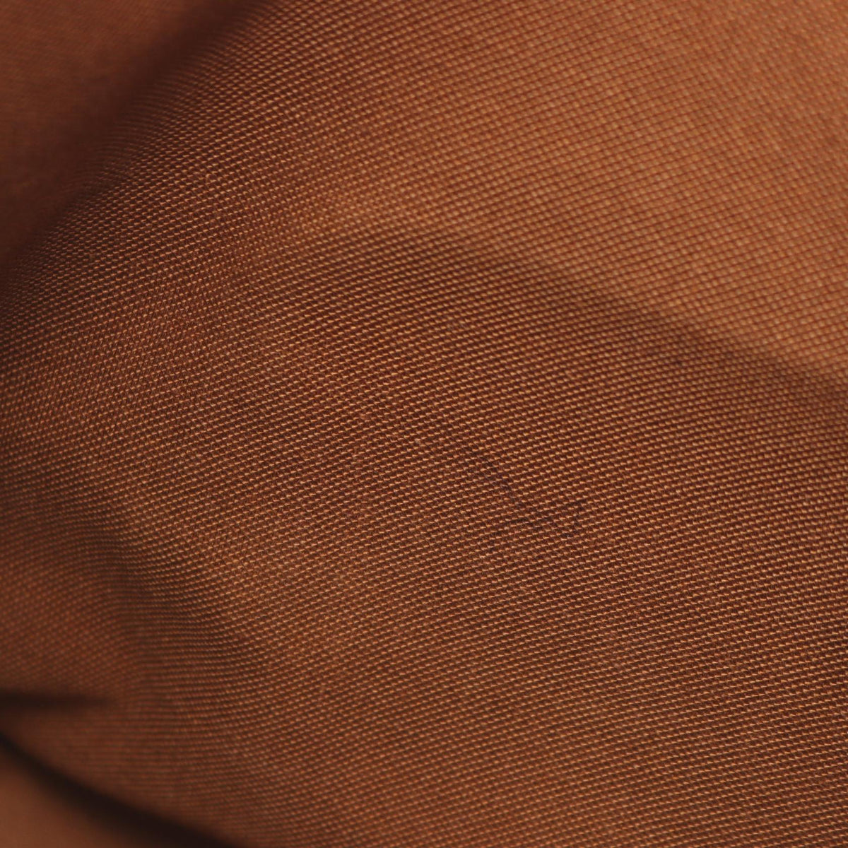 Louis Vuitton Montsouris MM · Monogram Canvas