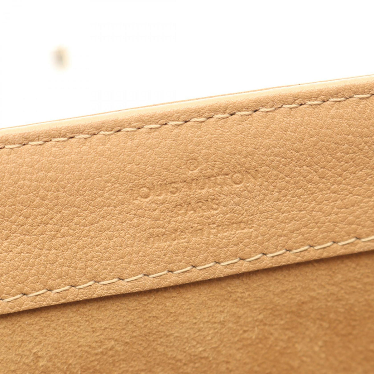 Louis Vuitton Very One Handle · Calfskin
