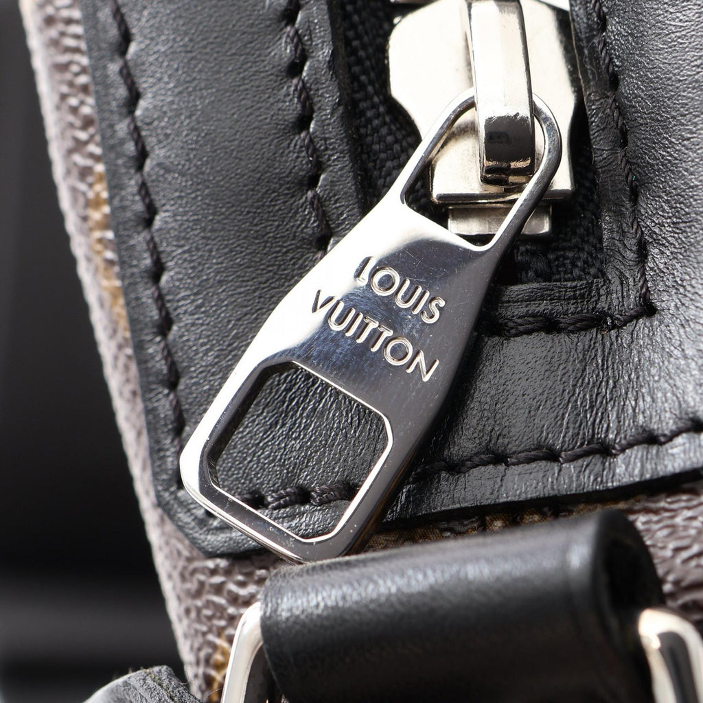 Louis Vuitton Torres PM · Monogram Macassar