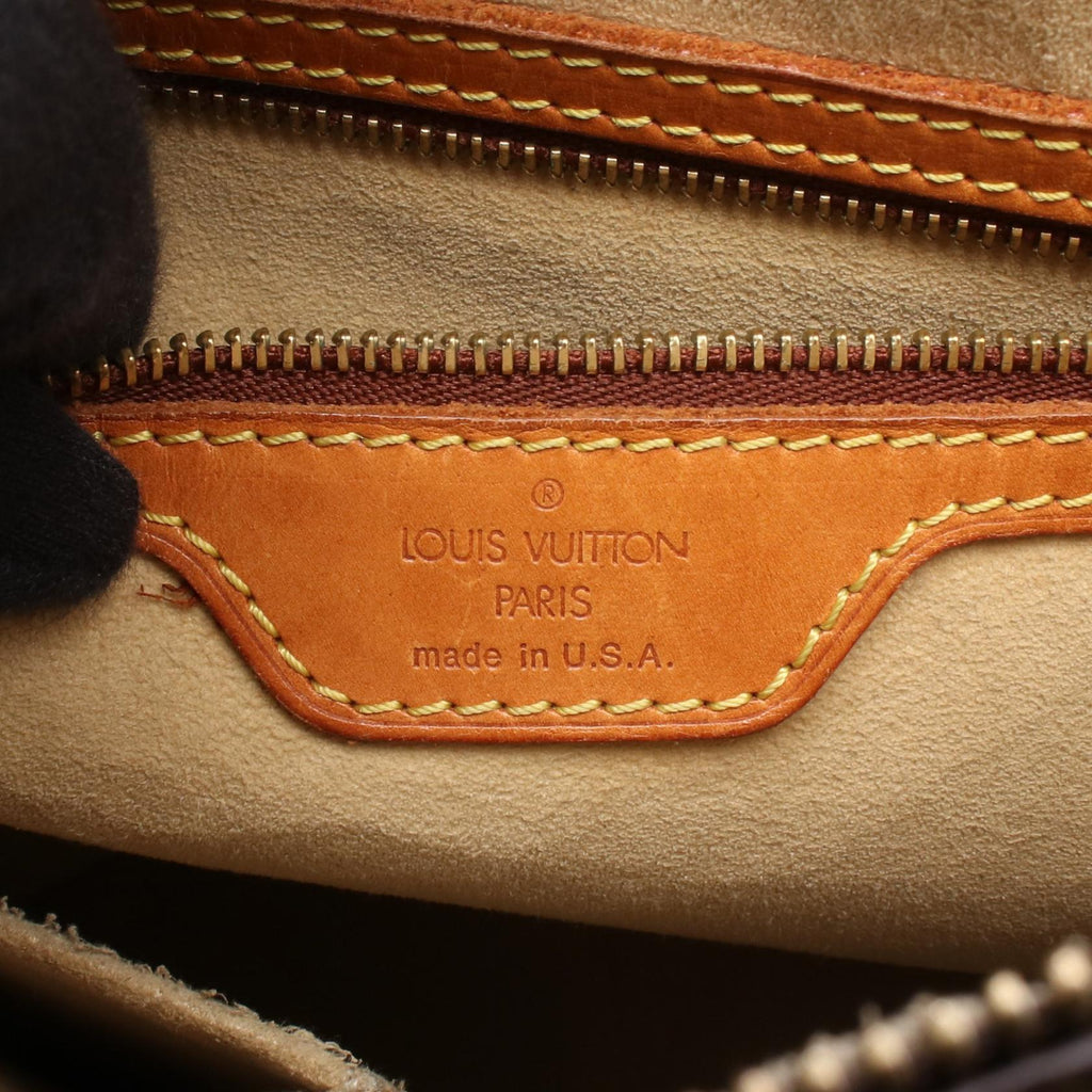 Louis Vuitton Looping GM · Monogram