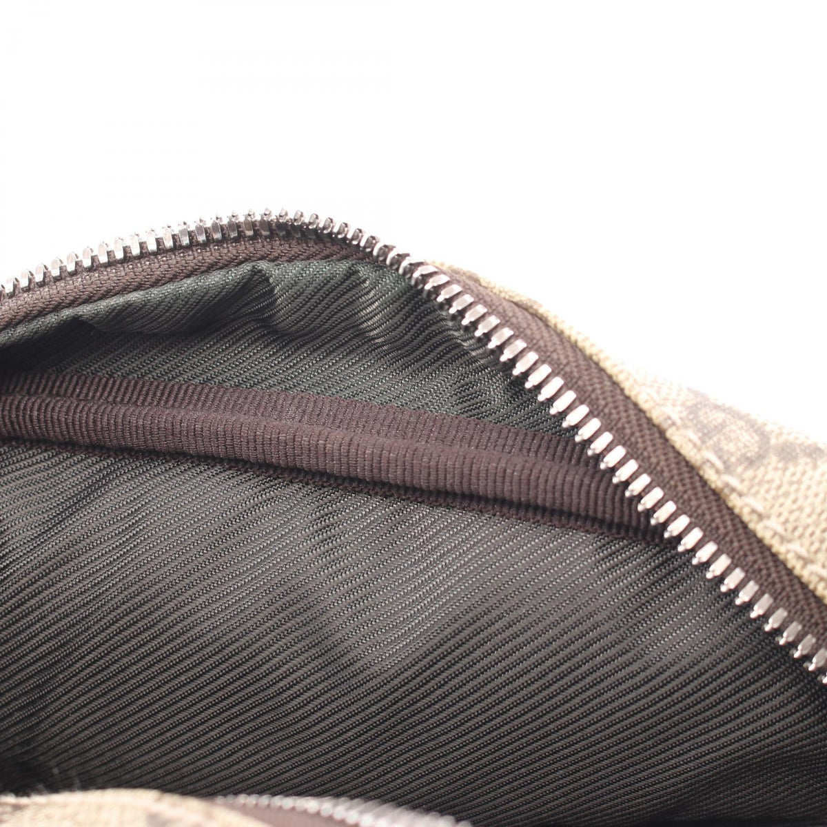 Gucci GG Supreme · Canvas Leather Shoulder