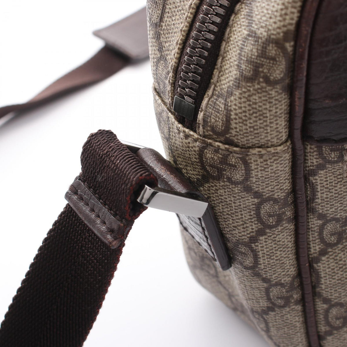 Gucci GG Supreme · Canvas Leather Shoulder