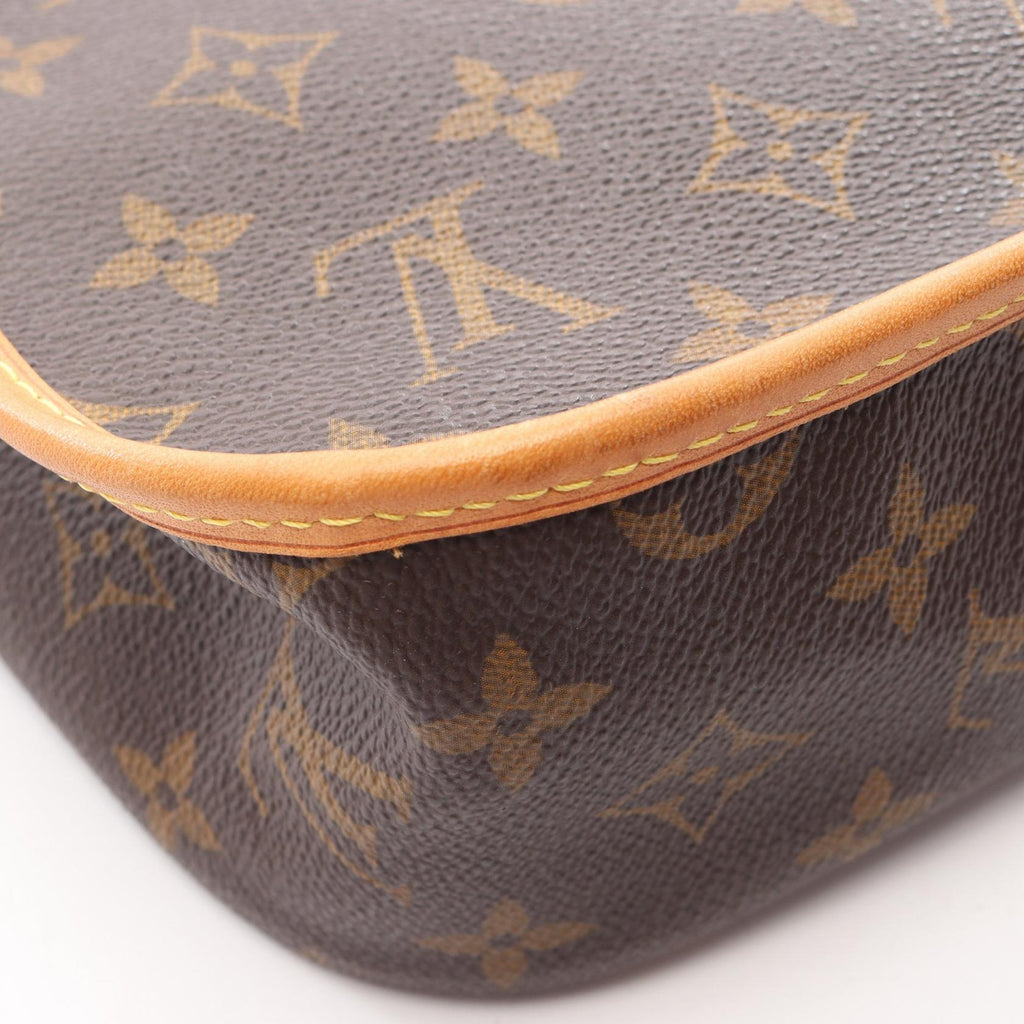 Louis Vuitton Bosphore · Monogram Canvas