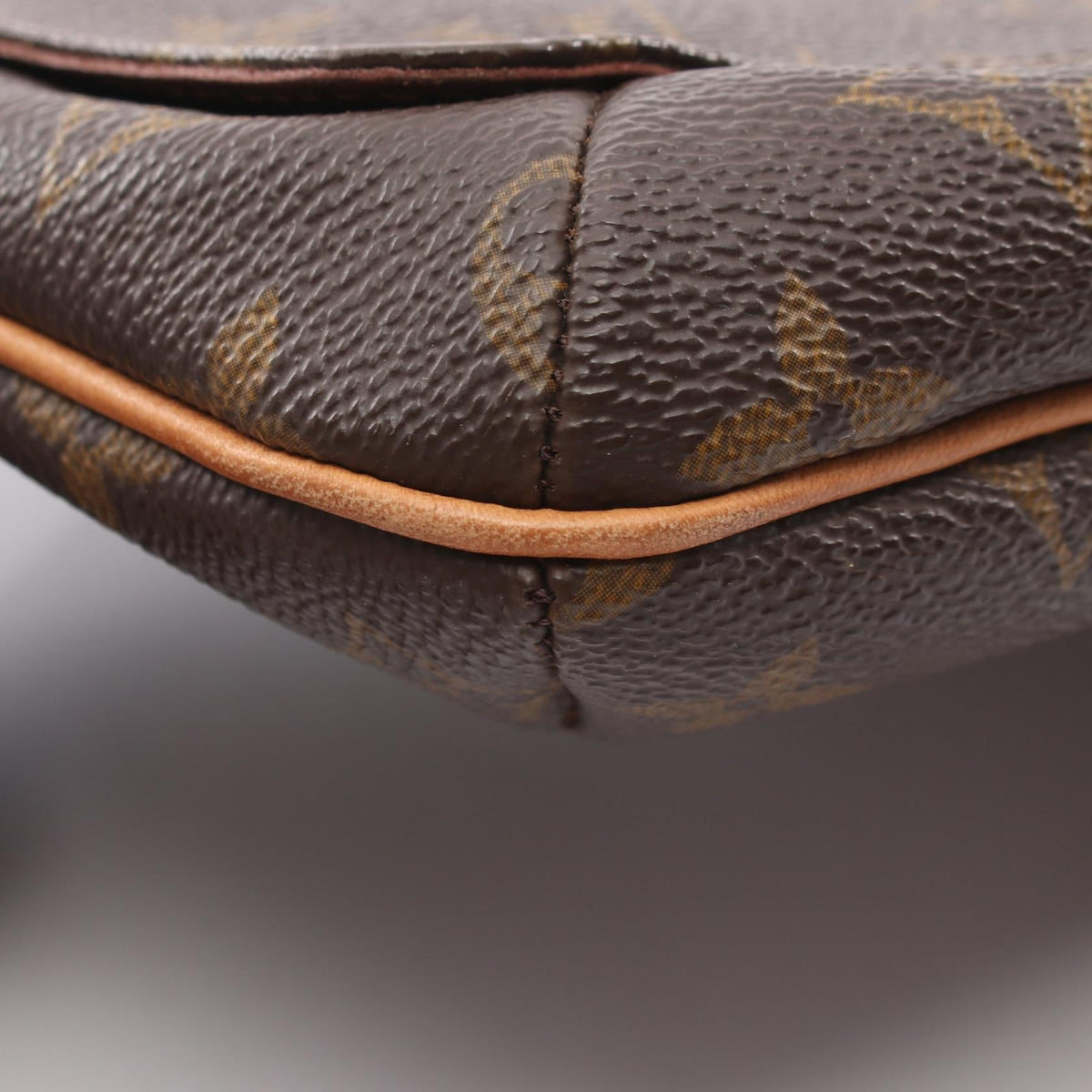 Louis Vuitton Musette Tango · Monogram