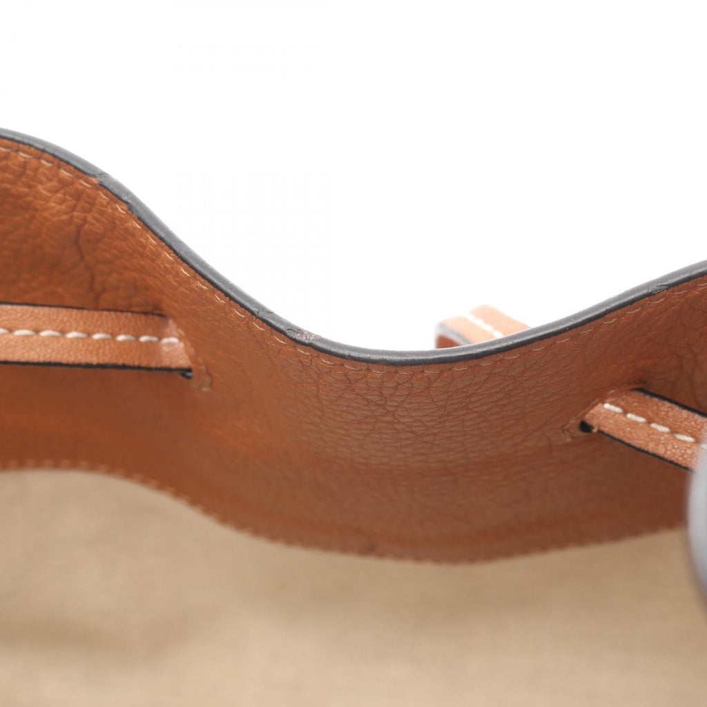 Loewe Hammock Medium · Leather