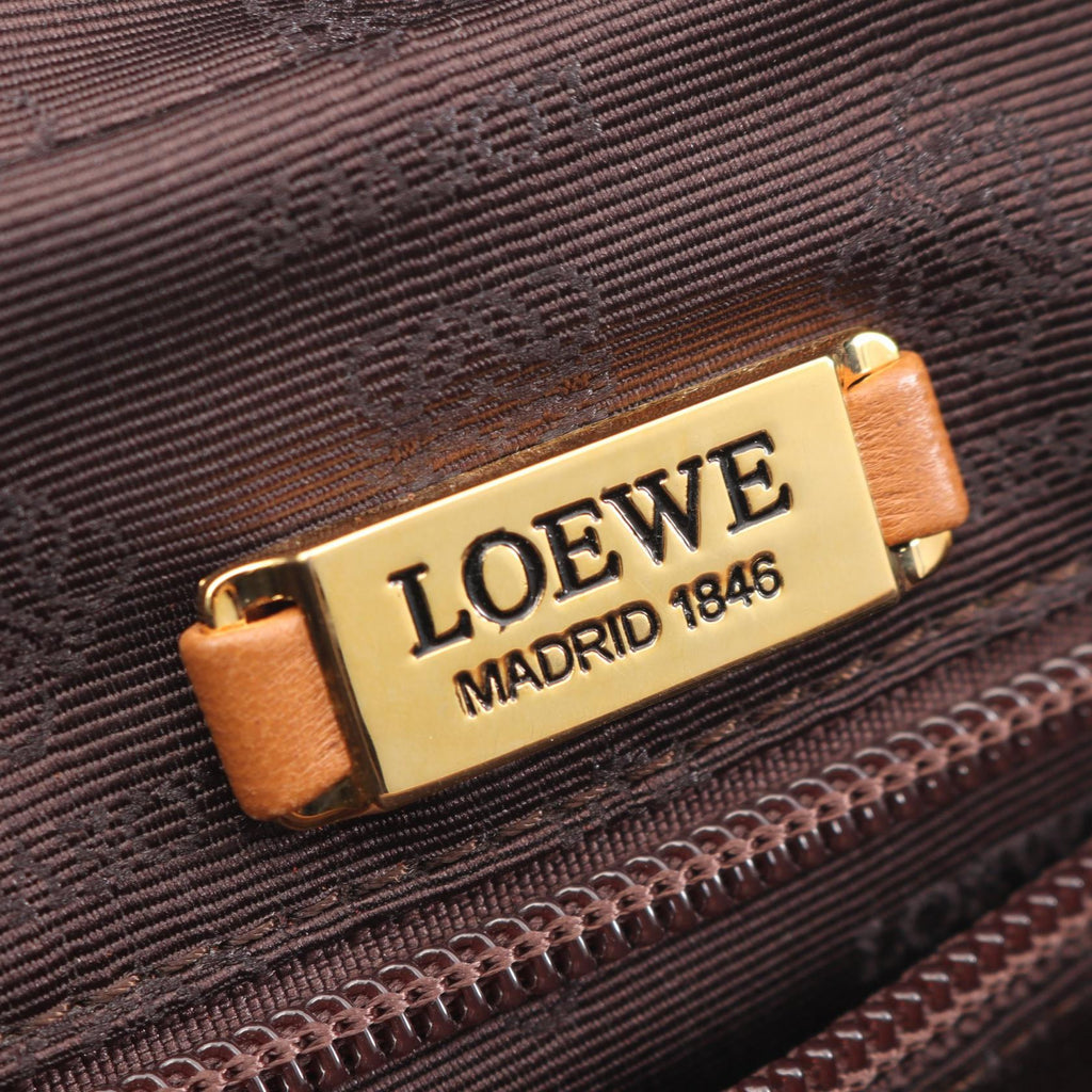 Loewe Anagram · Leather Shoulder Bag