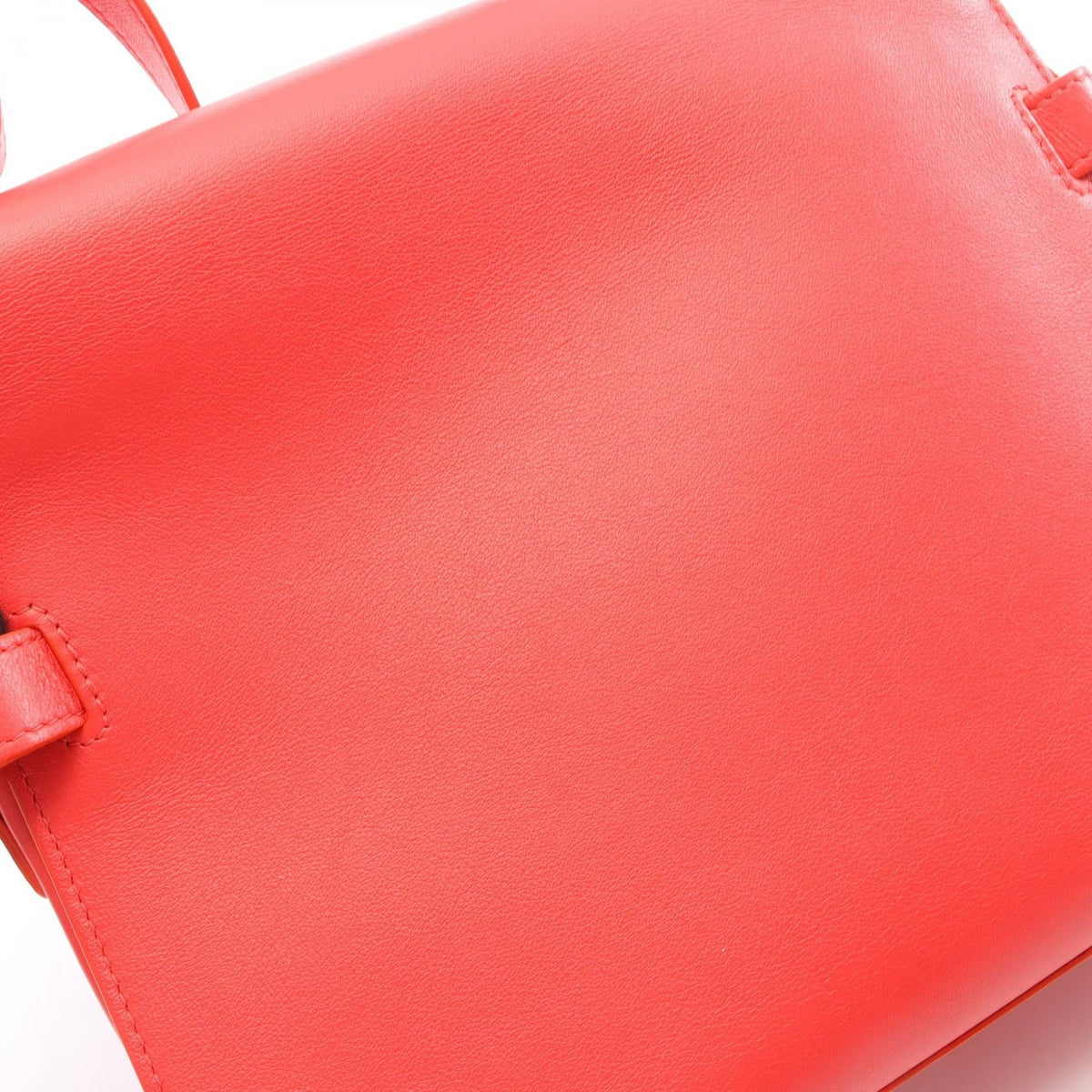 Delvaux Tempête MM · Leather