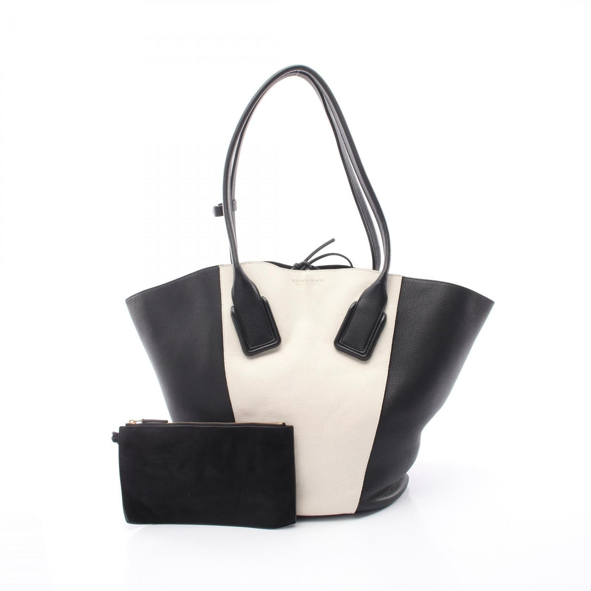 Bottega Veneta Basket Medium · Canvas Tote