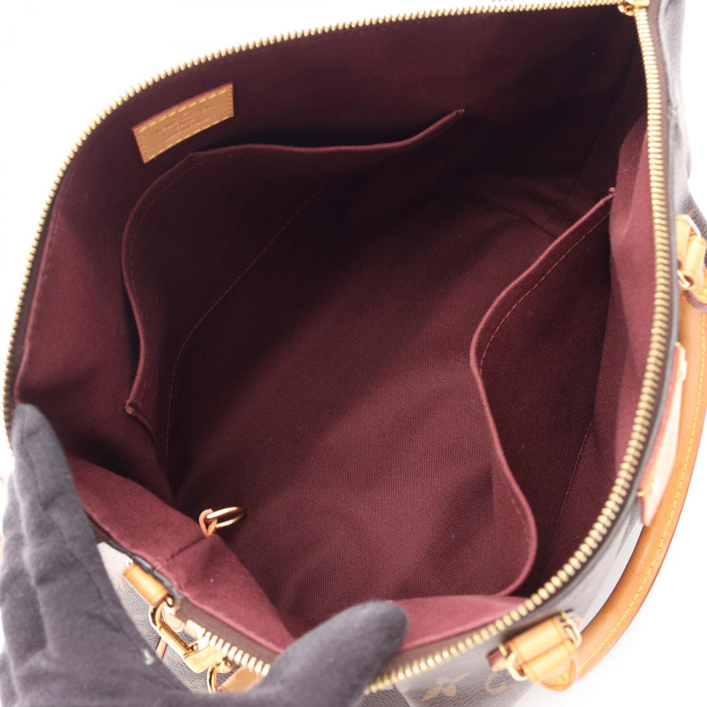 Louis Vuitton Turenne MM · Monogram Canvas