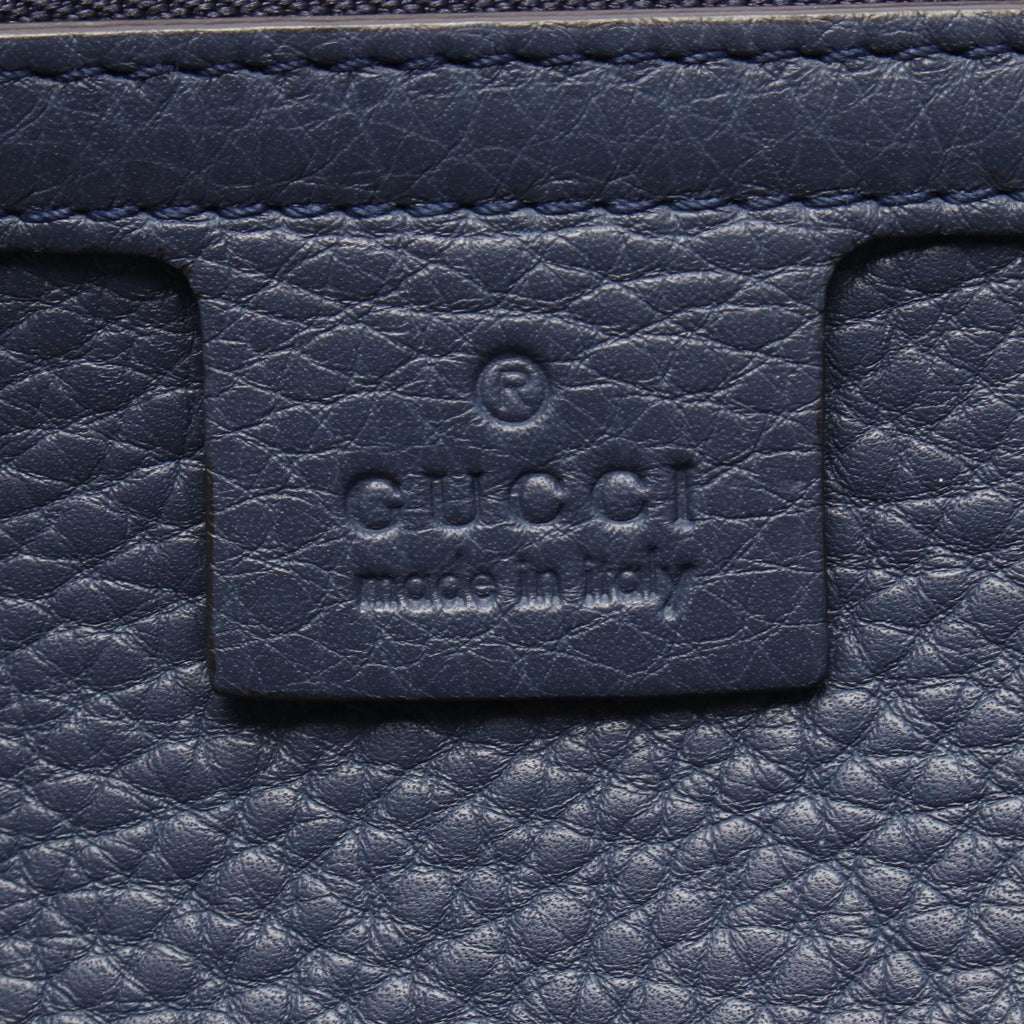 Gucci Shoulder Tote · Leather · With Pouch