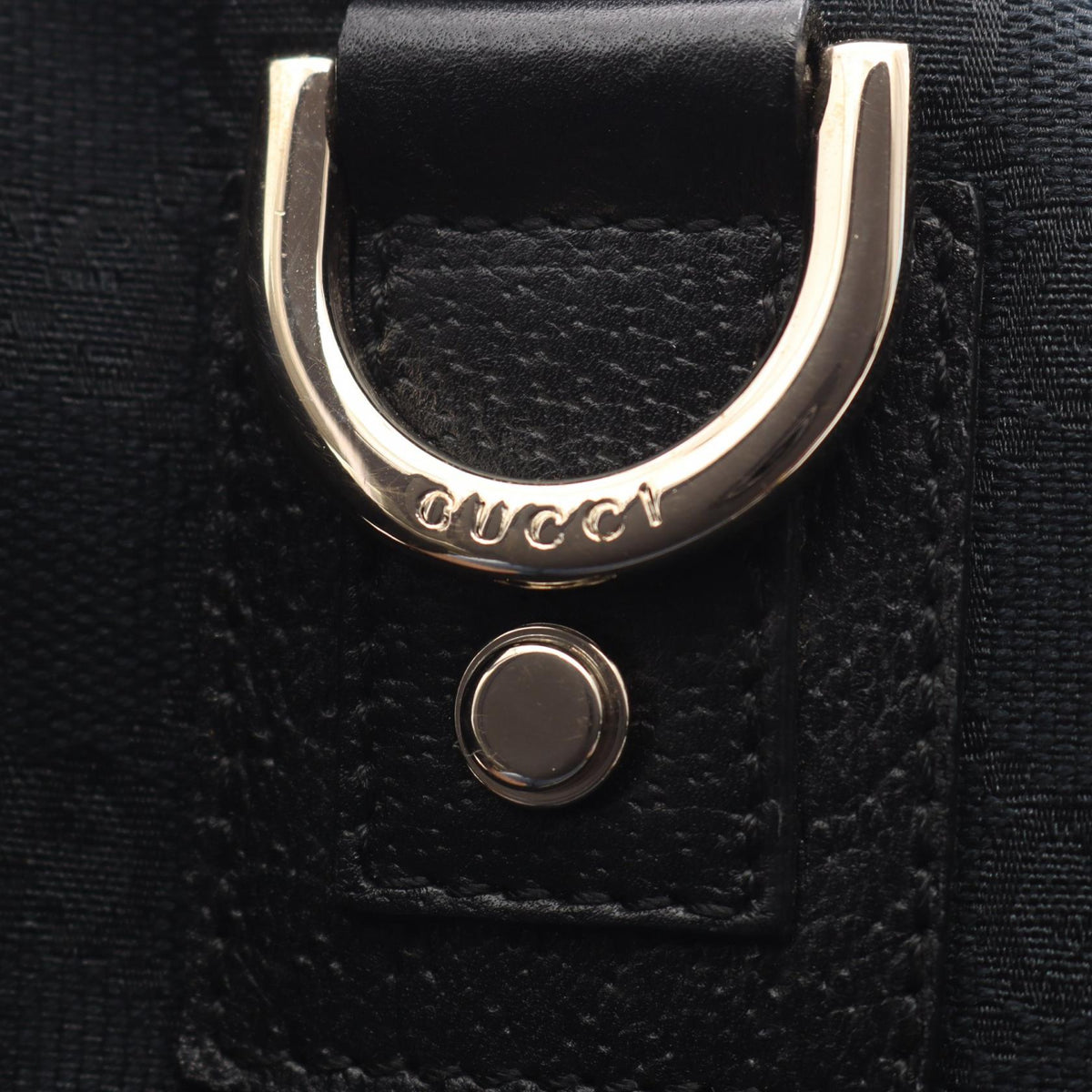 GUCCI Abbey · GG Canvas Shoulder Bag