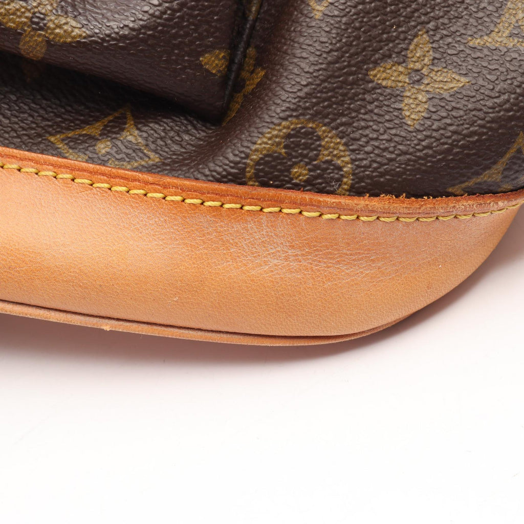 Louis Vuitton Montsouris GM · Monogram