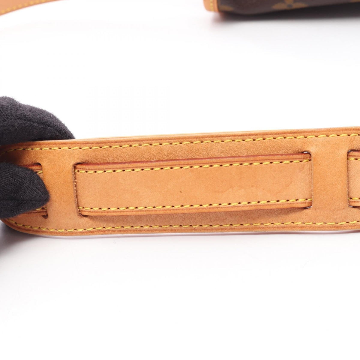 Louis Vuitton Saumur 30 · Monogram Canvas