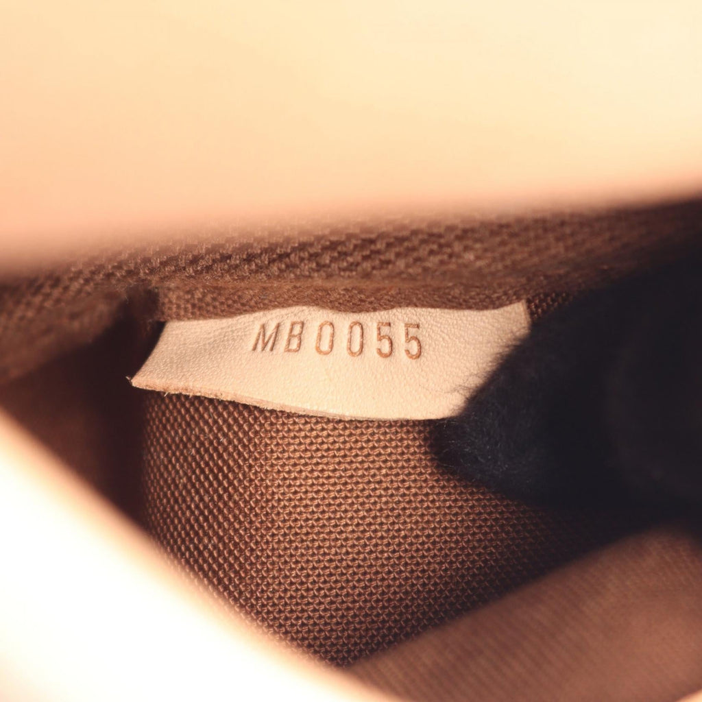 Louis Vuitton Saumur 30 · Monogram Canvas