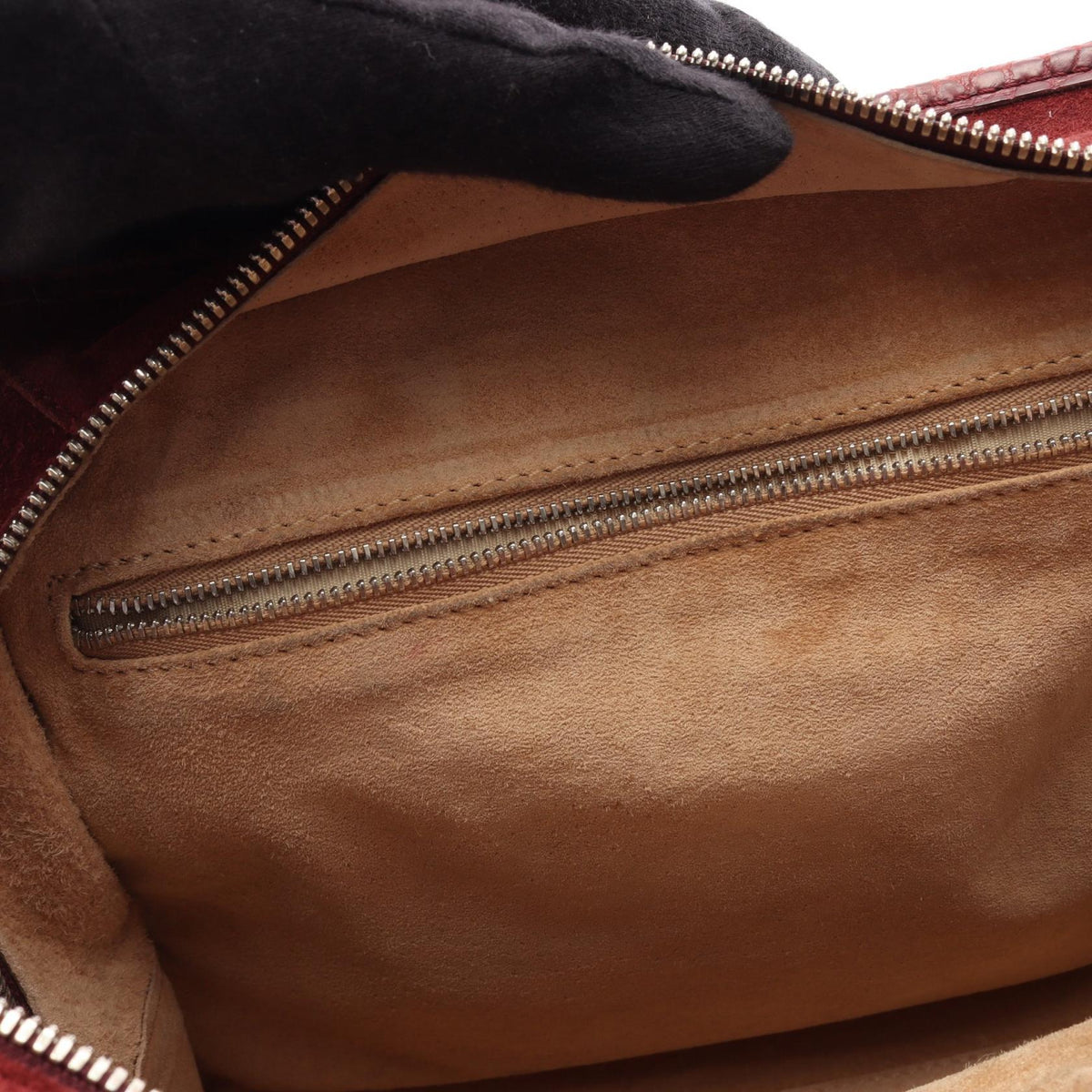 Loewe Amazonas · Suede