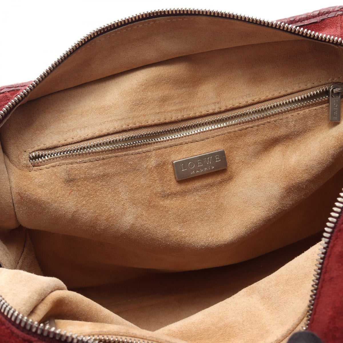 Loewe Amazonas · Suede