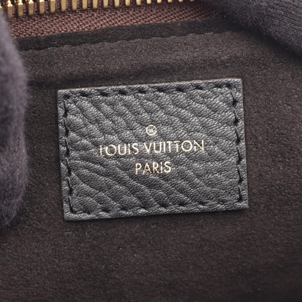 Louis Vuitton Estrella · Monogram Canvas