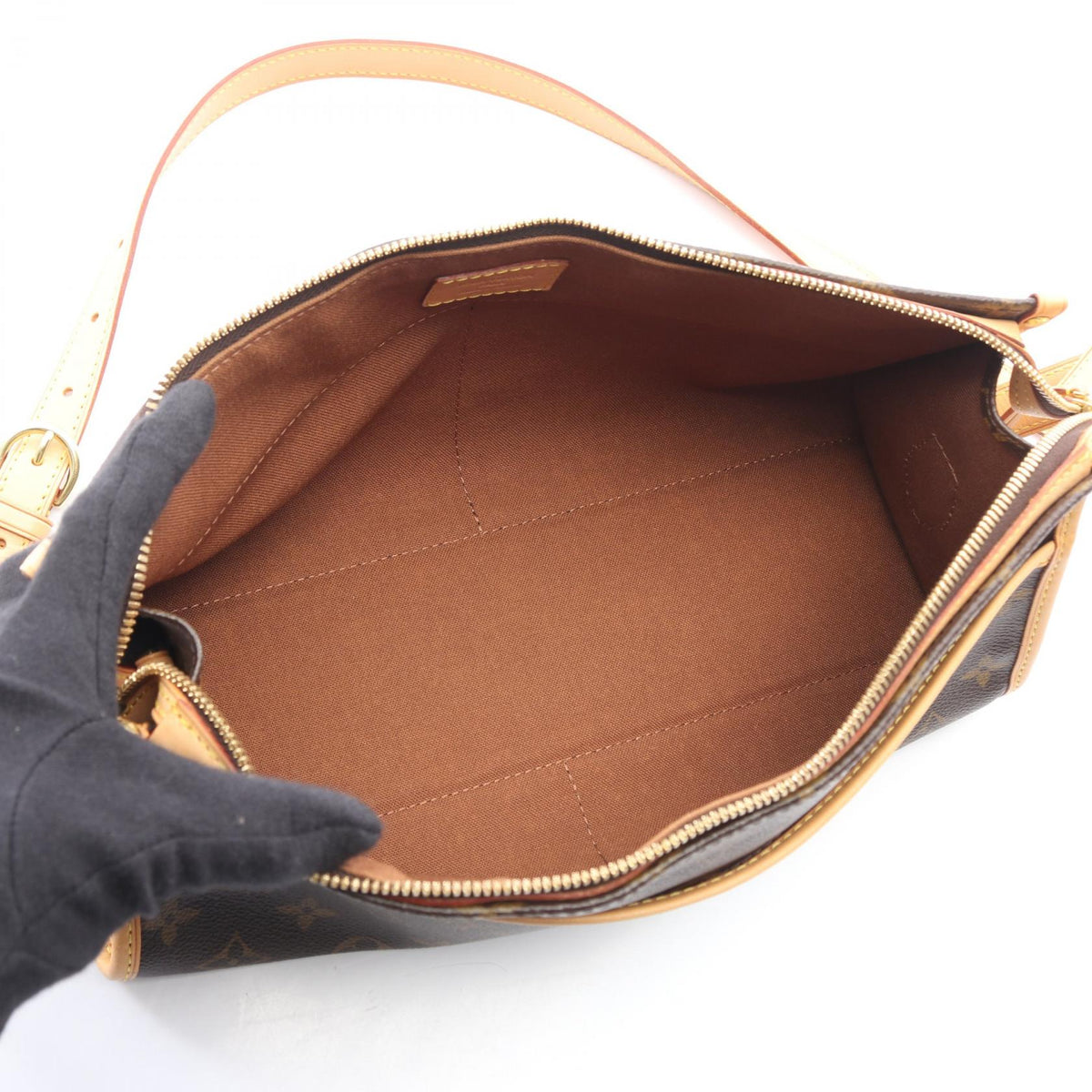 Louis Vuitton Popincourt Long · Monogram
