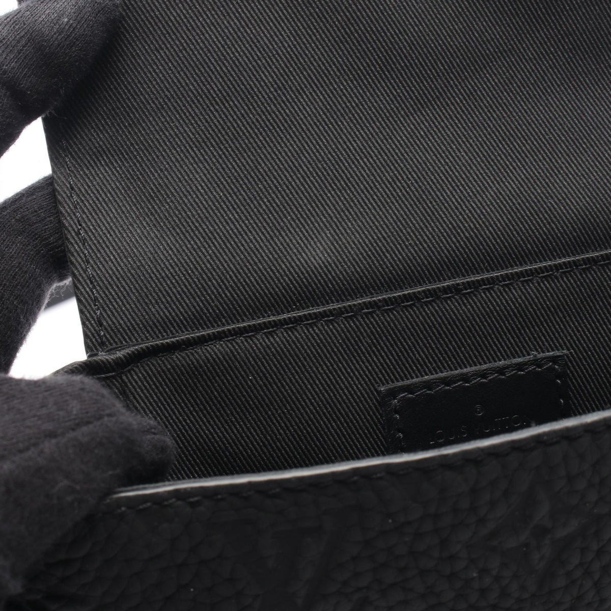 Louis Vuitton Nano Steamer · Taurillon
