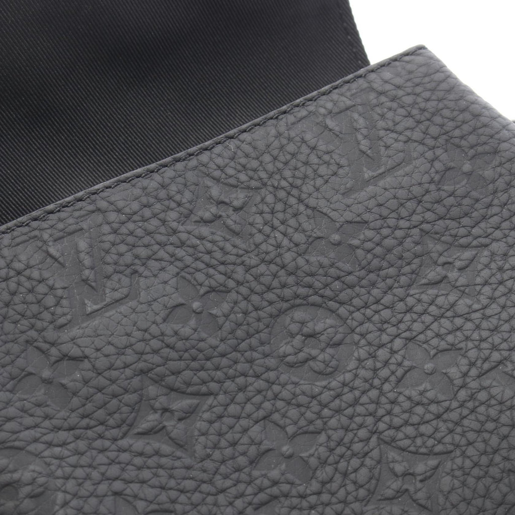 Louis Vuitton Nano Steamer · Taurillon