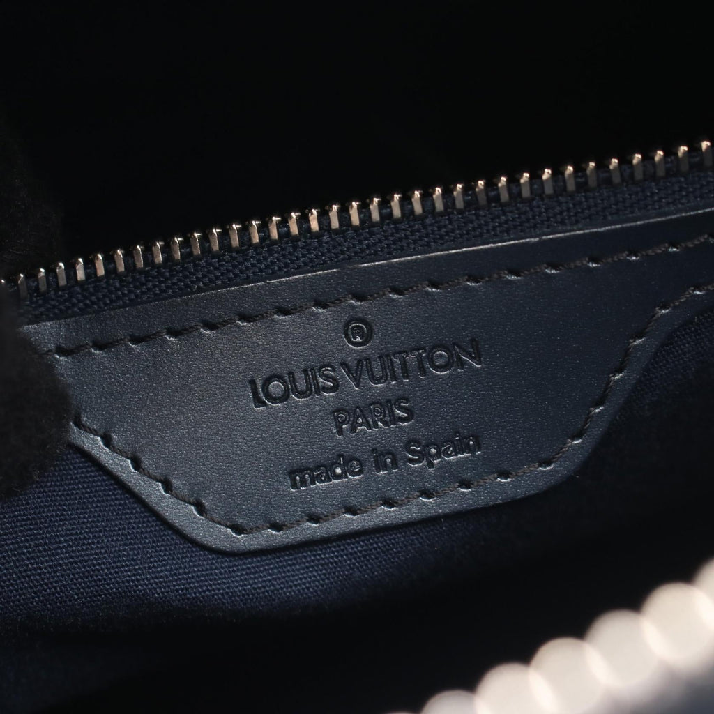 Louis Vuitton Stockton · Monogram Matt