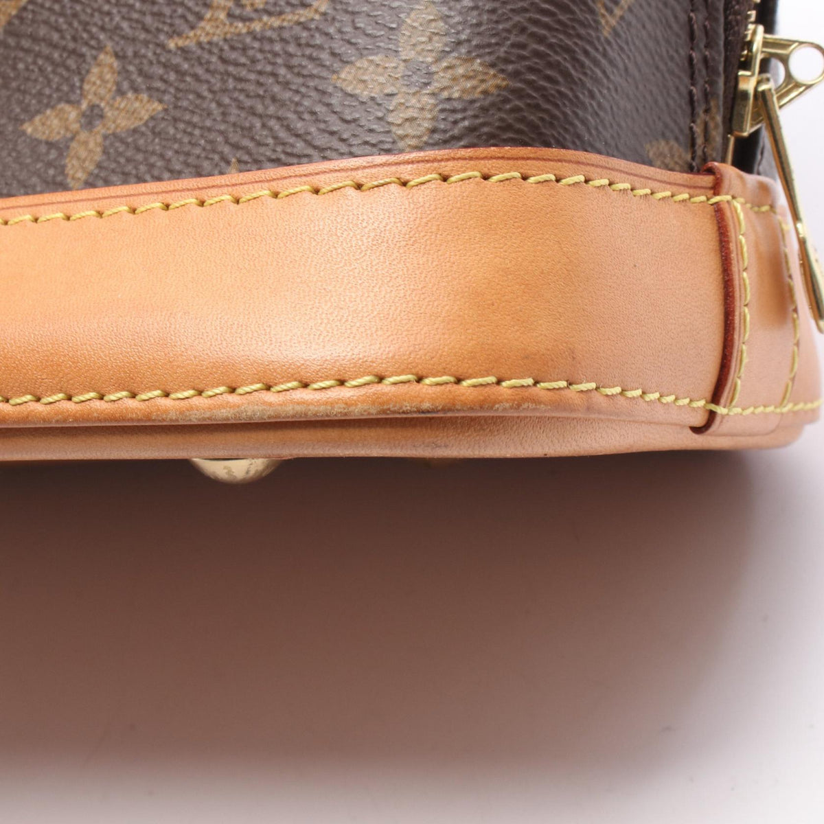 Louis Vuitton Alma BB · Monogram