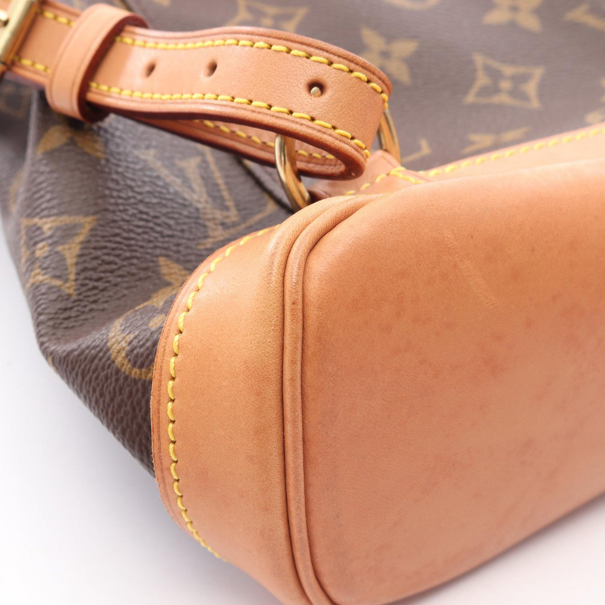 Louis Vuitton Mini Montsouris · Monogram Canvas